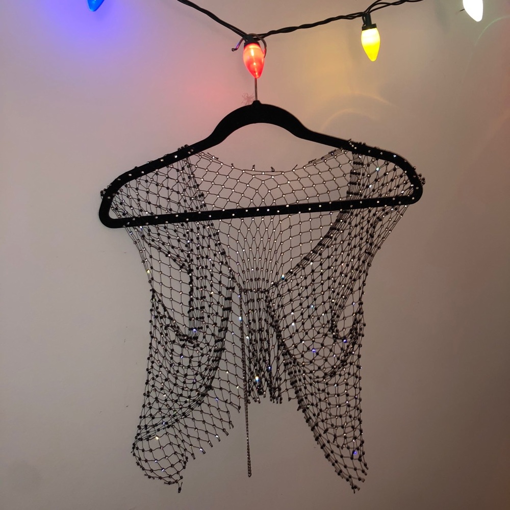BLACK AND SILVER SPARKLY DECOR TOP